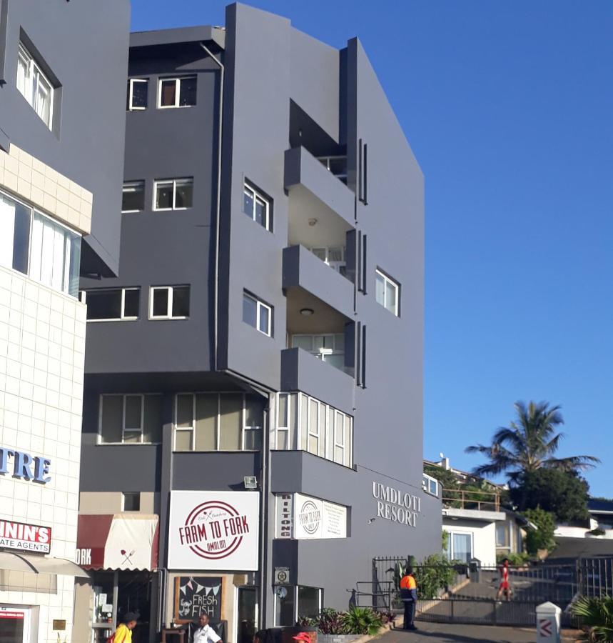 Umdloti Holiday Resort Apartment 514 - Amazing Breaker & Ocean Views Exterior photo