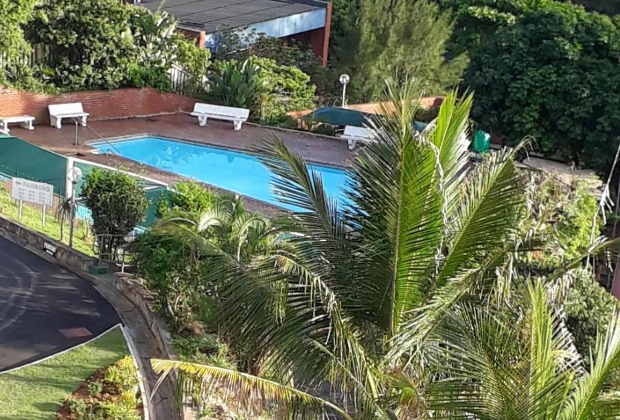 Umdloti Holiday Resort Apartment 514 - Amazing Breaker & Ocean Views Exterior photo